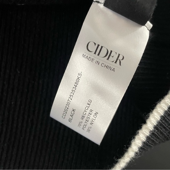 Cider Ribbed Short Sleeve Button Down Cardigan Sweater Black White Plus Size 2XL - Picture 2 of 7